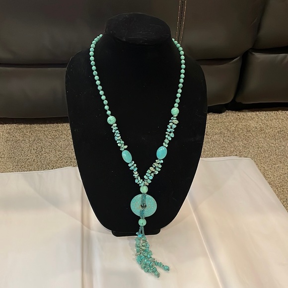 Turquoise Necklace - Picture 1 of 4